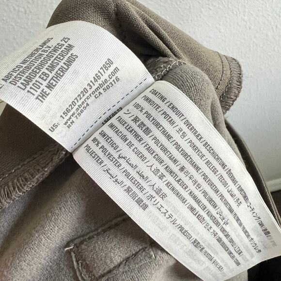 Abercrombie & Fitch 90's Relaxed High Rise Vegan Leather Jean Women's 26/2 Long - Picture 6 of 6